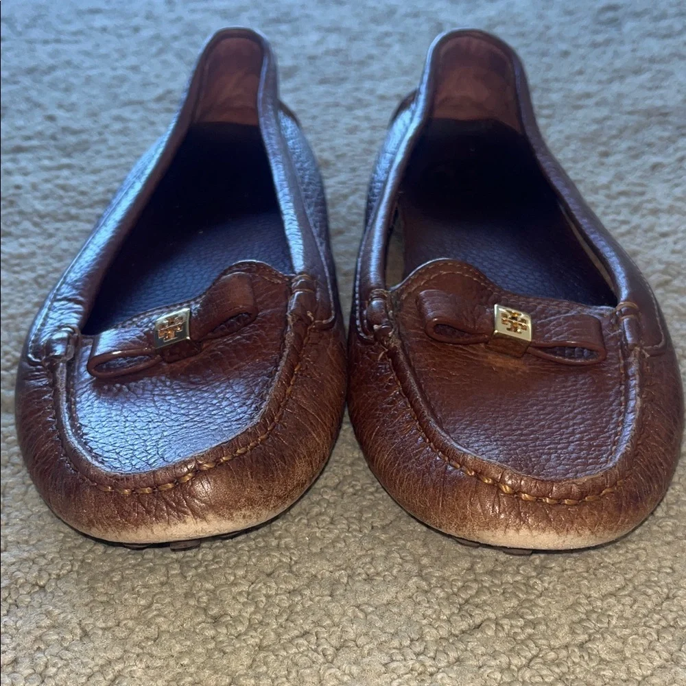 Tory Burch elegant leather